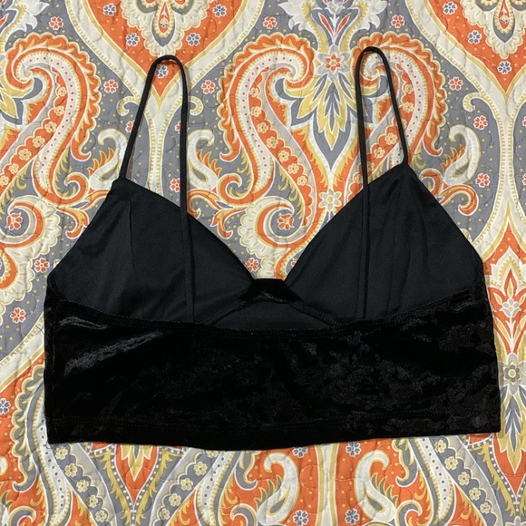 Zara Black Velvet Bralette - Picture 2 of 4